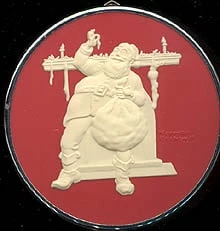 1982 Norman Rockwell Cameo 3rd (Slightly Damaged Box)