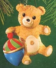 1983 Porcelain Cinnamon Bear 1st *Slightly Damaged Box