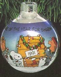 1991 Peanuts Ball (Slightly Damaged Box)