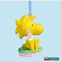 2004 Peanuts Woodstock A Little Bunny Hug