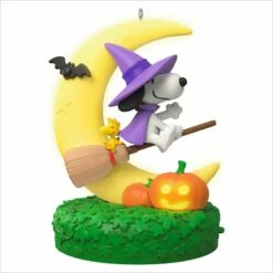 2023 Peanuts Snoopy's Moonlit Mischief *Halloween *Magic
