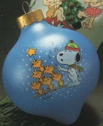 1985 Peanuts Ball (Slightly Damaged Box) RARE !