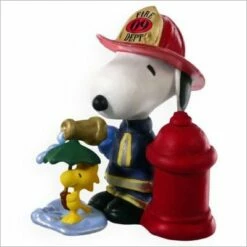 2009 Spotlight On Snoopy 12th Firefighter Snoopy