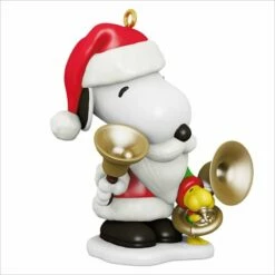 2018 Spotlight On Snoopy 21st Bell Ringer Snoopy