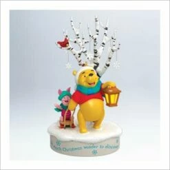 2011 Winnie The Pooh Hello Snow *Magic