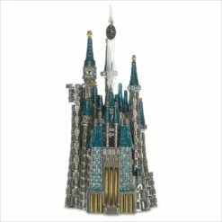 2018/2019 Premium Cinderella's Castle Metal With Gems