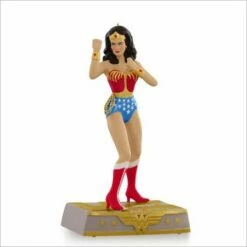 2015 Wonder Woman Lynda Carter *Magic