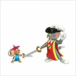 2011 Tom And Jerry Two Mouseketeers (Slightly Damaged Box)