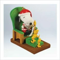 2011 Peanuts Snoopy Claus