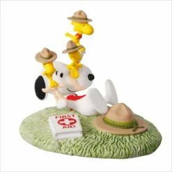 2018 Peanuts Beagle Scouts First Aid Lessons