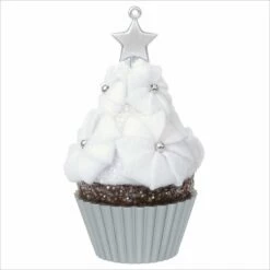 2021 Christmas Cupcakes 12th Star Tipped Sweetness