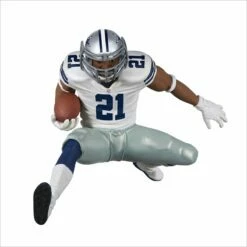 2021 Football Legends 27th Ezekiel Elliott Dallas Cowboys