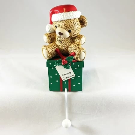 1985 Little Bear On Package Stocking Hanger