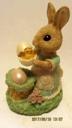 Tender Touches Bunny With Large Eggs (No Box)
