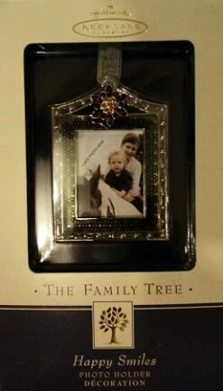 2004 Family Tree Photo Holder Happy Smiles