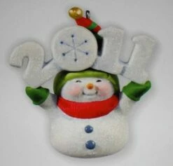 2011 Frosty Fun Decade *Hallmark Retail Associate Gift