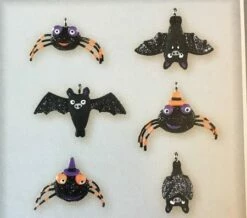 2007 Halloween Spooky Spiders And Bats