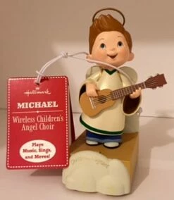 2012 Wireless Children's Angel Choir *Magic ~Michael With Guitar