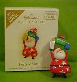 2009 Festive Santa Repaint *Event *Miniature