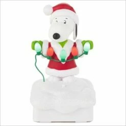 2015 Peanuts Gang Christmas Light Show Snoopy