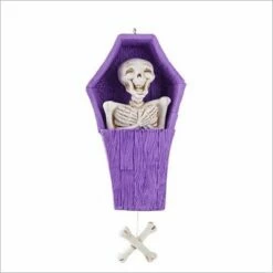 2013 Creepy Coffin *Halloween