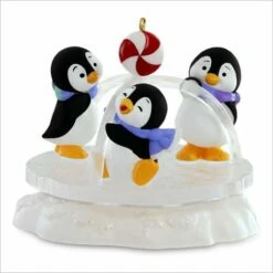 2016 Playground Pals Penguins