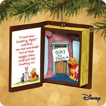 2002 Winnie The Pooh Book 5th School Days (Slightly Damaged Box)