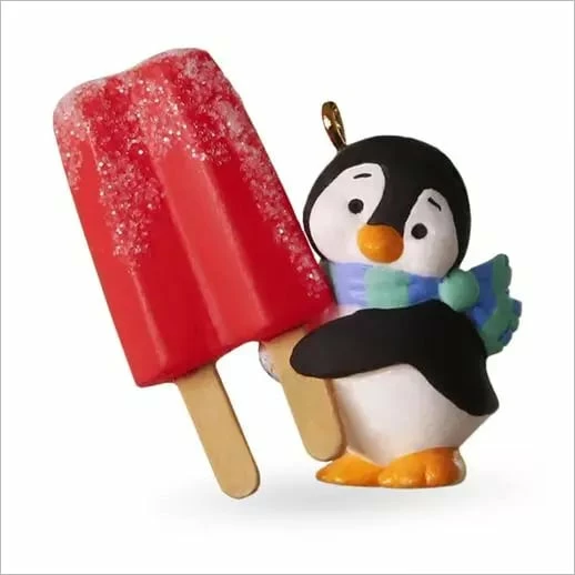 2016 Petite Penguins 1st A Tasty Treat *Miniature