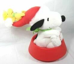 2009 Sledding Snoopy *Plush *No Tag