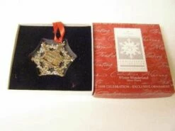 1998 Winter Wonderland Snowflake *Silver Plate *Club *Event